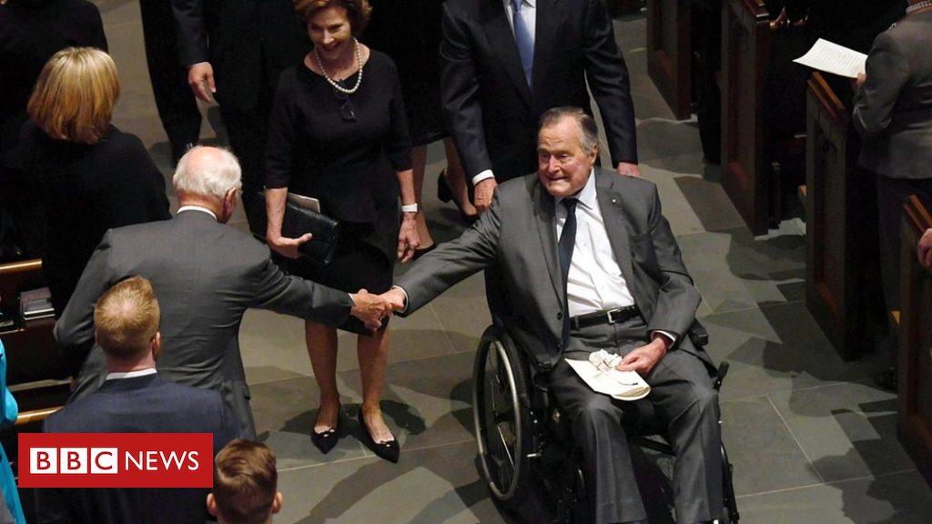 George H W Bush ‘recovering’ in hospital