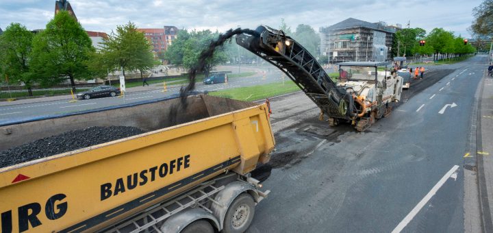 Sperrung ab heute aufgehoben  – Riesen-Aufriss am Friederikenplatz
