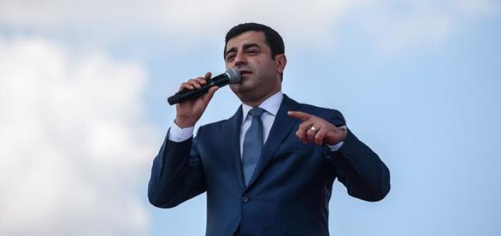Inhaftierter pro-kurdischer Politiker tritt gegen Erdogan an