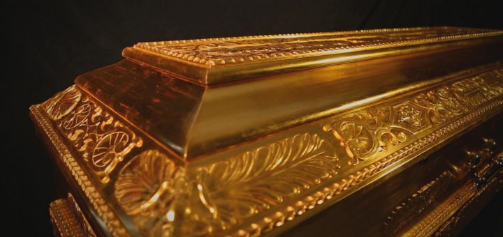 Puny one boomers are getting ‘fingers on’ with their have ‘bespoke’ funerals