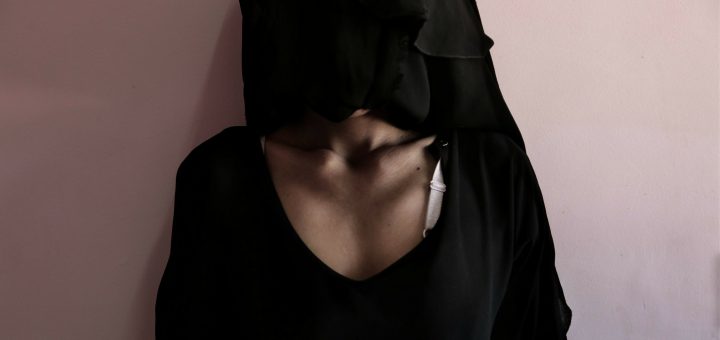 For Yemeni mothers, skipped meals and gnawing stomachs