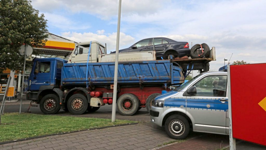 Ladung wie bei den Bremer Stadtmusikanten – Dieser Hochstapler wollte so nach Afrika