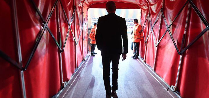 Wenger says goodbye to the Emirates, the stadium that wasted his most productive