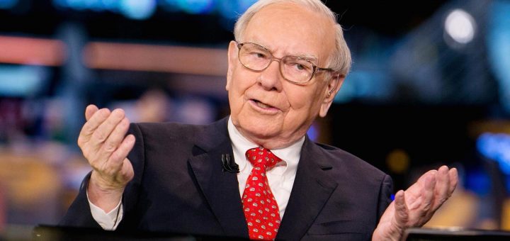 Warren Buffett tackles the on-line’s burning query: Battle 1 horse-sized duck or A hundred duck-sized horses?