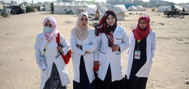 Gaza rallies: How girls folk form Mountainous March of Return movement
