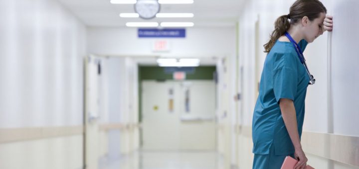 Nurses ‘work shifts without food or drink on sage of there is no time for a fracture’