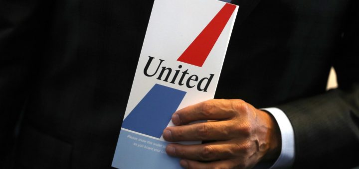 Nigerian ‘kicked off flight after white man mentioned she become once “pungent”‘