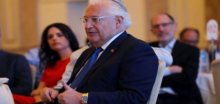 US envoy slammed for posing with doctored image striking off al-Aqsa