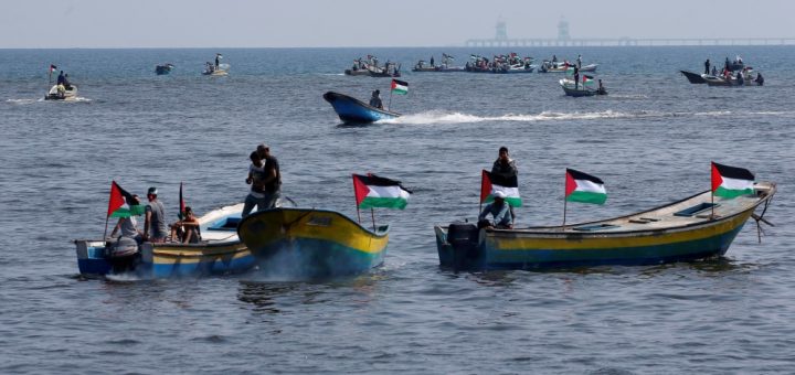 Israel intercepts Gaza boat after environment movement to wreck blockade